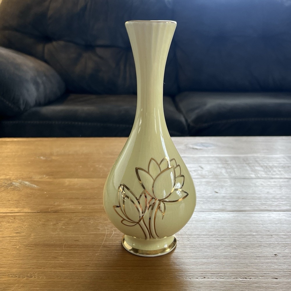 Golden Aero Lotus Flower Vase 22k Warrented Gold Vintage Yellow Fluted